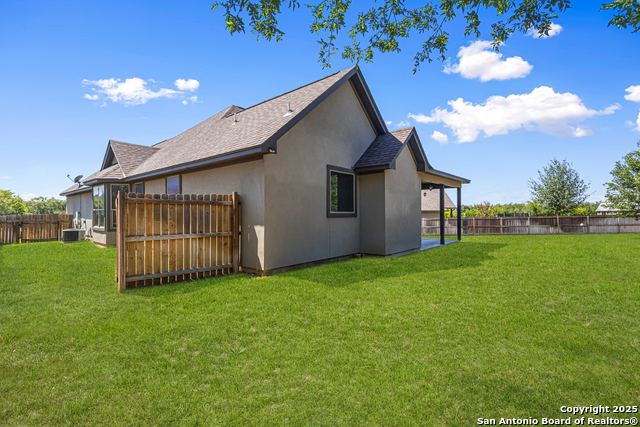 Image 37 of 39 For 291 Strasbourg