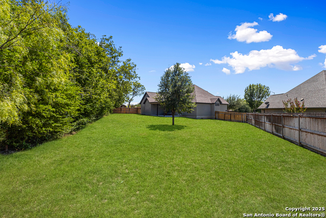 Image 38 of 39 For 291 Strasbourg