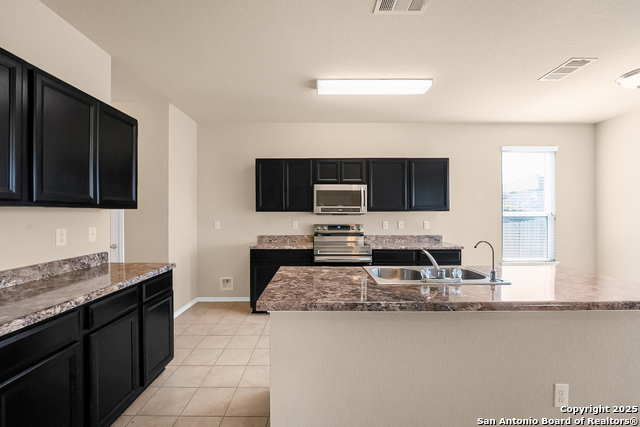 Image 12 of 29 For 1513 Doncaster