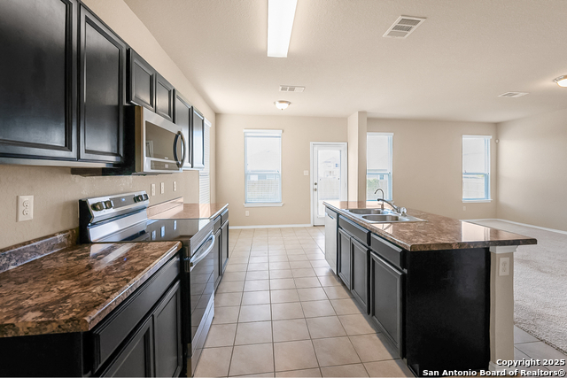 Image 15 of 29 For 1513 Doncaster