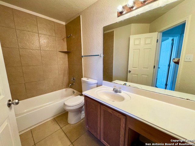 Image 16 of 21 For 11027 Chicory Field