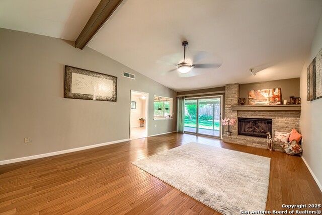 Listing photo id 9 for 16314 Falcon Hill