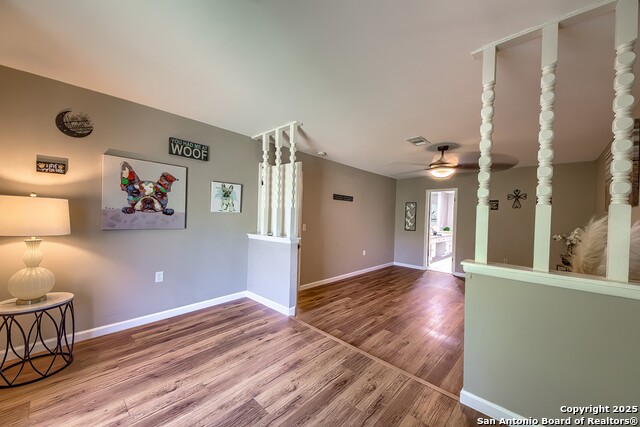 Listing photo id 20 for 16314 Falcon Hill