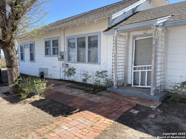 Details for 100 Hillcrest Rd, Del Rio, TX 78840