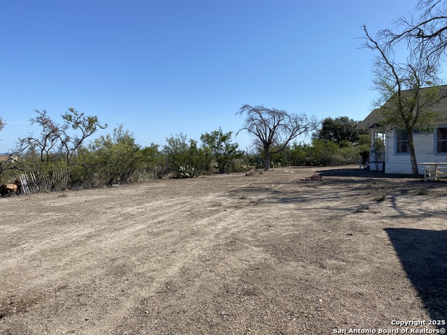 Listing photo id 19 for 100 Hillcrest Rd