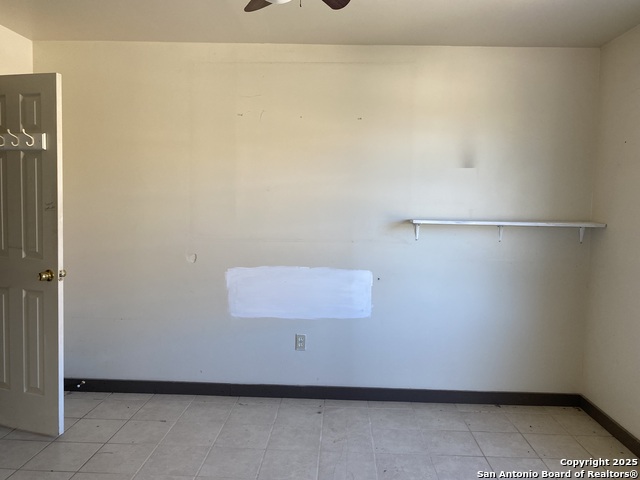 Listing photo id 28 for 100 Hillcrest Rd