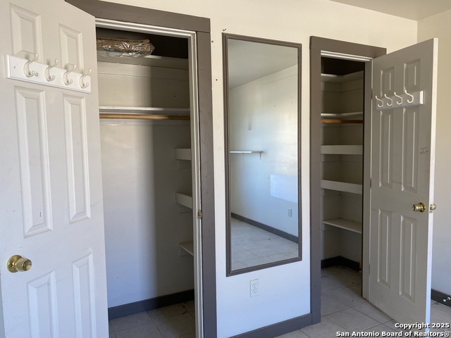 Listing photo id 29 for 100 Hillcrest Rd