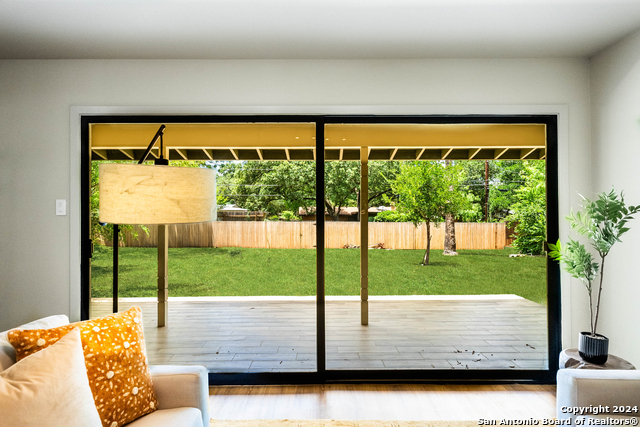 Image 10 of 45 For 423 Rockhill