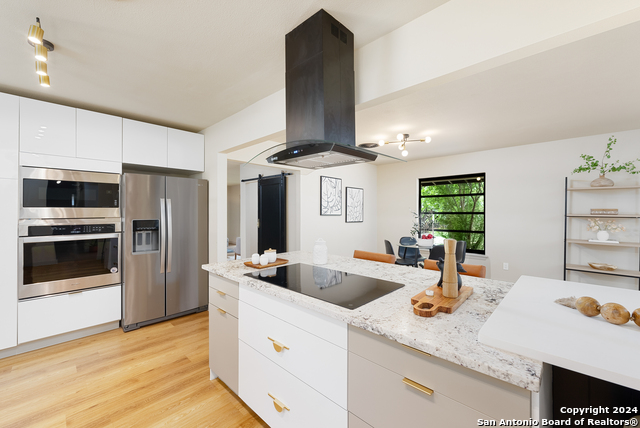 Image 15 of 45 For 423 Rockhill