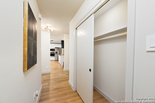 Image 22 of 45 For 423 Rockhill