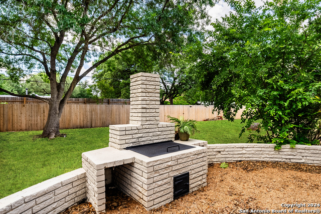 Image 40 of 45 For 423 Rockhill