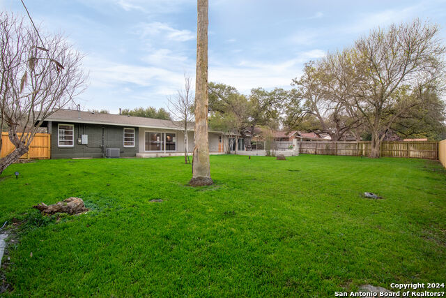 Image 43 of 45 For 423 Rockhill