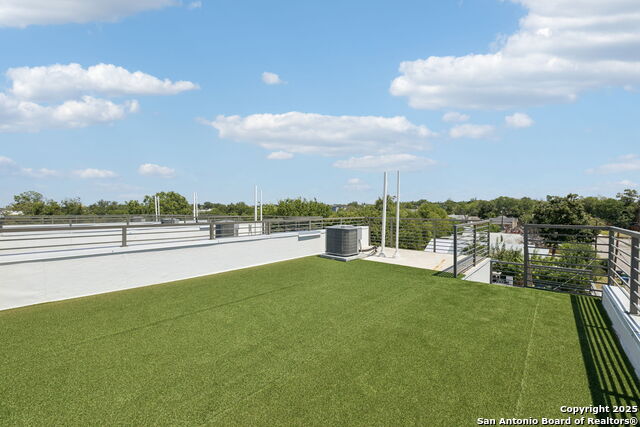 Image 33 of 34 For 510 S Mesquite  104