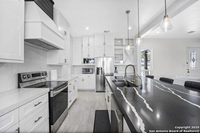 Image 16 of 43 For 1101 Persimmon