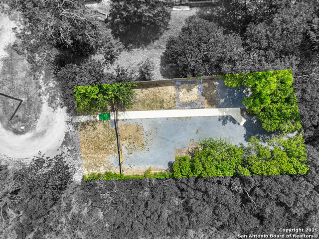 Image 10 of 12 For 924 Roselawn