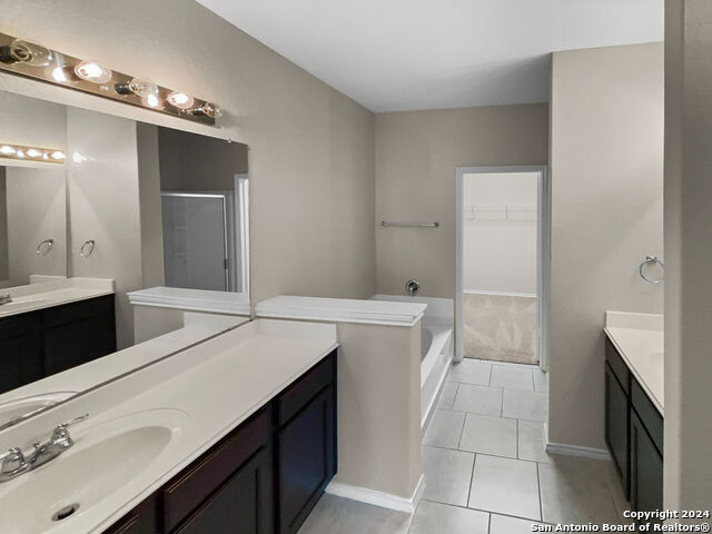 Image 11 of 21 For 9930 Belmore Cove