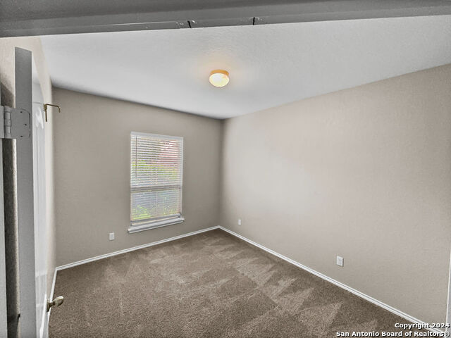 Image 13 of 21 For 9930 Belmore Cove