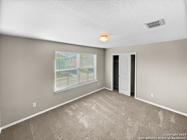 Image 15 of 21 For 9930 Belmore Cove