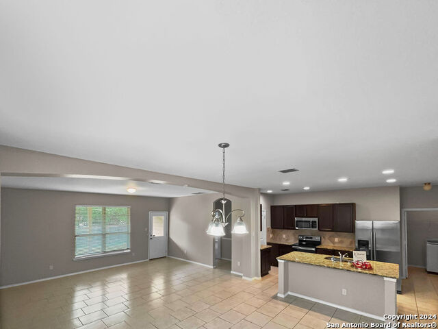 Image 4 of 21 For 9930 Belmore Cove