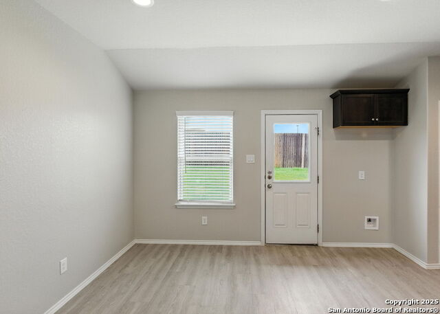 Image 11 of 24 For 737 Peak Place