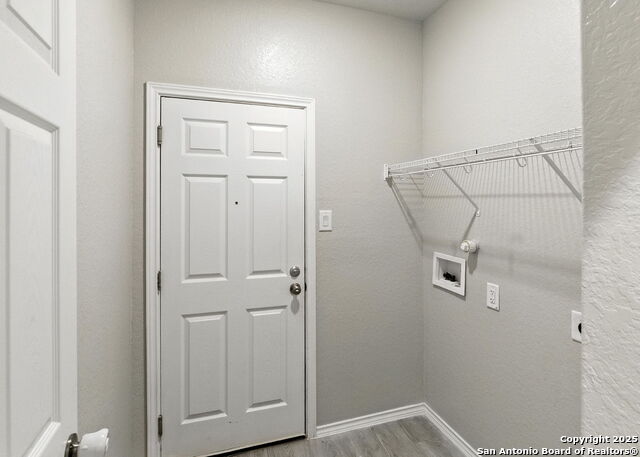 Image 22 of 24 For 737 Peak Place