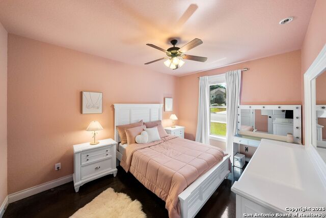 Listing photo id 20 for 2239 Brittany Grace
