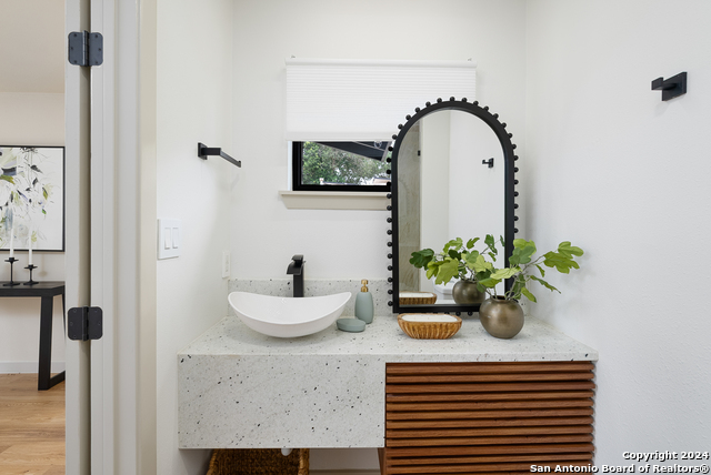 Image 27 of 45 For 423 Rockhill