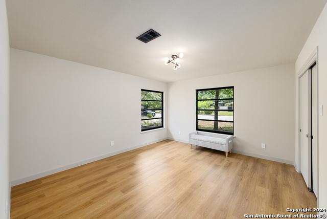 Image 31 of 45 For 423 Rockhill