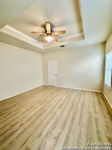 Image 18 of 24 For 3814 Olive  