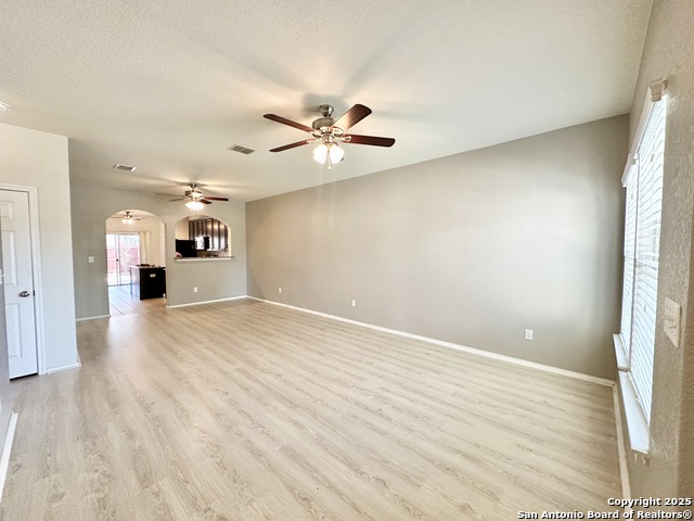 Image 2 of 24 For 3814 Olive  