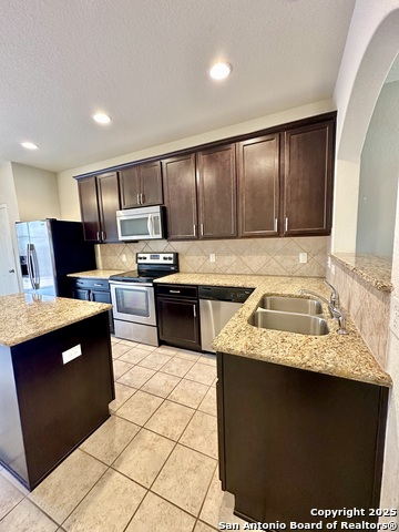 Image 7 of 24 For 3814 Olive  