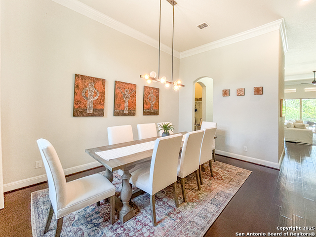 Image 11 of 73 For 17814 Hillsedge