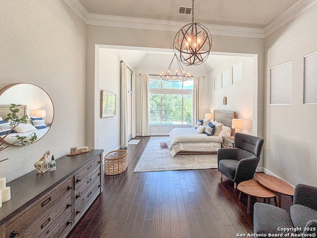 Image 33 of 73 For 17814 Hillsedge