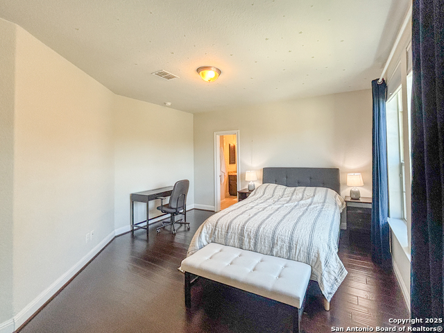 Image 50 of 73 For 17814 Hillsedge