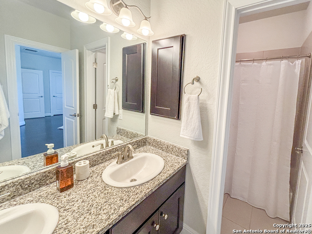 Image 52 of 73 For 17814 Hillsedge