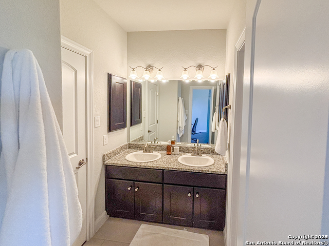 Image 53 of 73 For 17814 Hillsedge