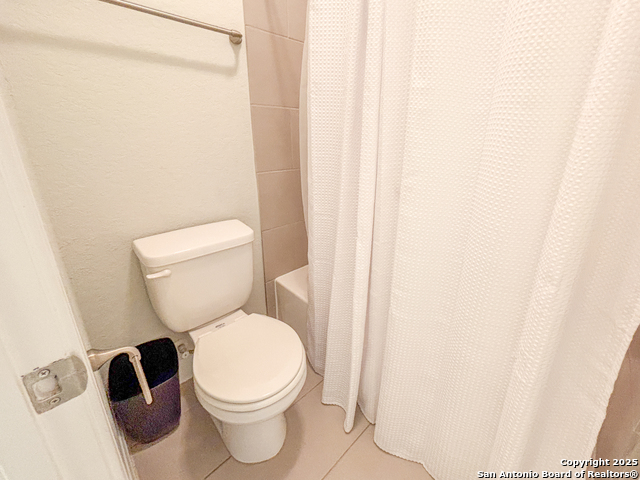 Image 54 of 73 For 17814 Hillsedge