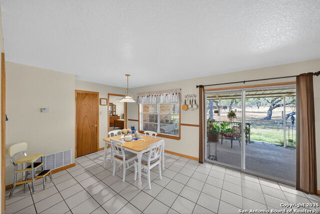 Image 12 of 27 For 82 Pulliam  