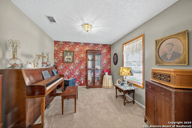 Image 4 of 27 For 82 Pulliam  