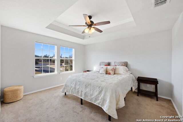 Listing photo id 9 for 27134 Villa Toscana