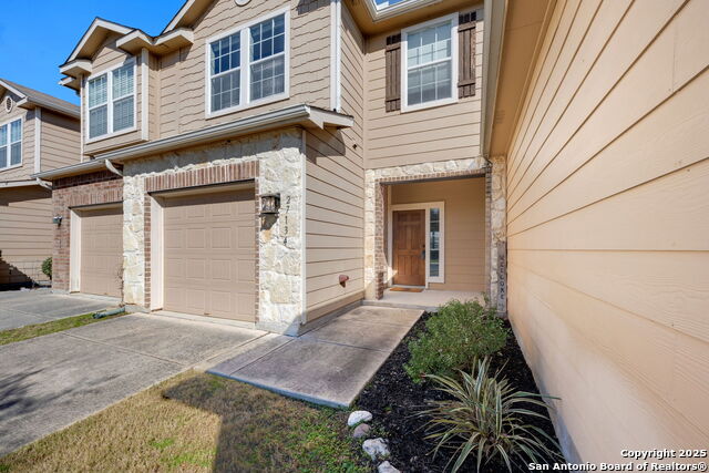 Listing photo id 0 for 27134 Villa Toscana