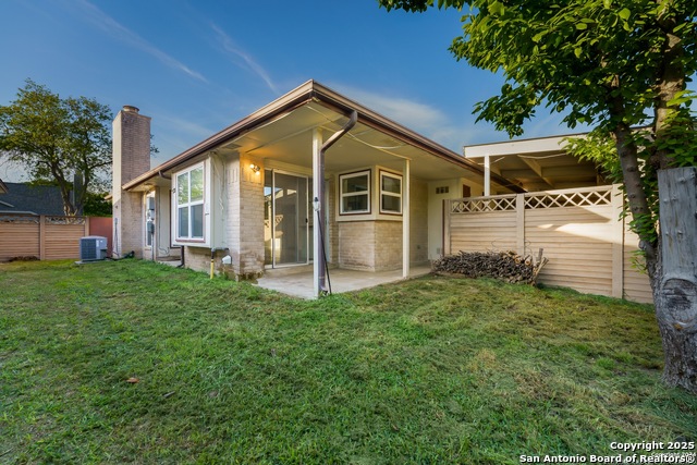 Image 19 of 20 For 709 Meadow Arbor