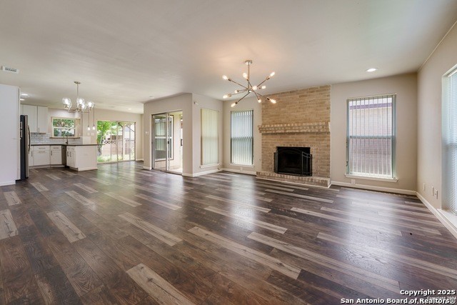 Image 2 of 20 For 709 Meadow Arbor