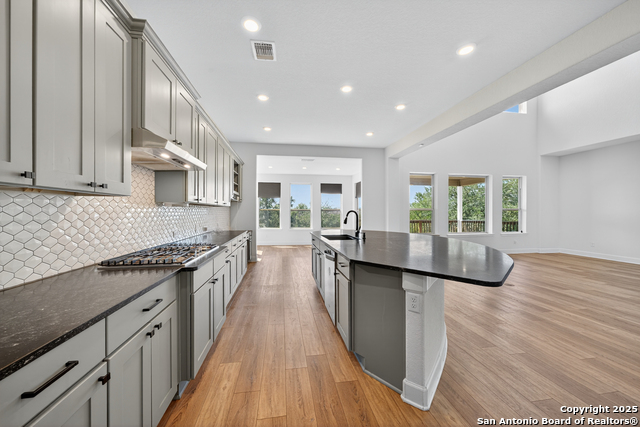 Image 9 of 39 For 14122 Sam Houston