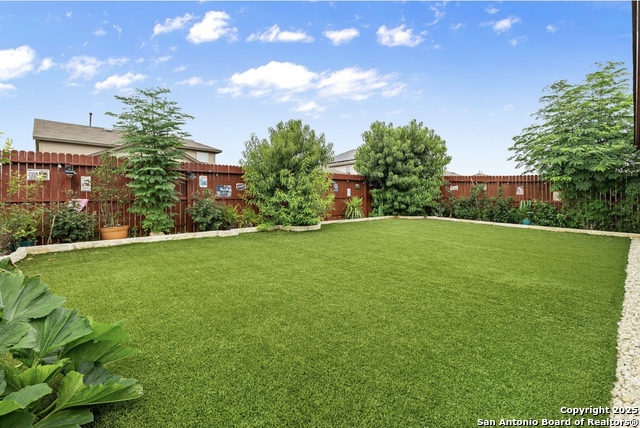 Image 22 of 32 For 13340 Hackney Pony