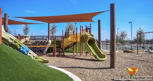 Image 32 of 32 For 13340 Hackney Pony