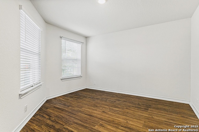 Image 4 of 32 For 13340 Hackney Pony