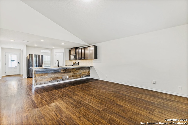 Image 9 of 32 For 13340 Hackney Pony