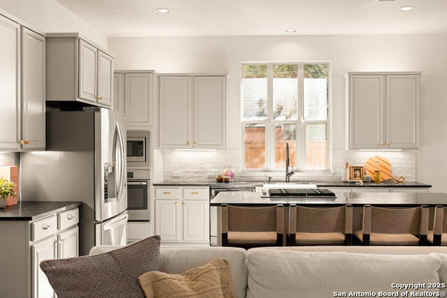 Listing photo id 10 for 28399 Willis Ranch
