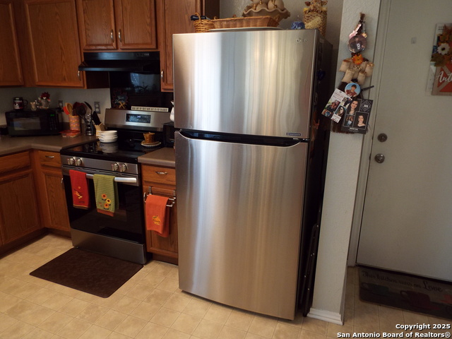 Image 11 of 21 For 7 Moondance